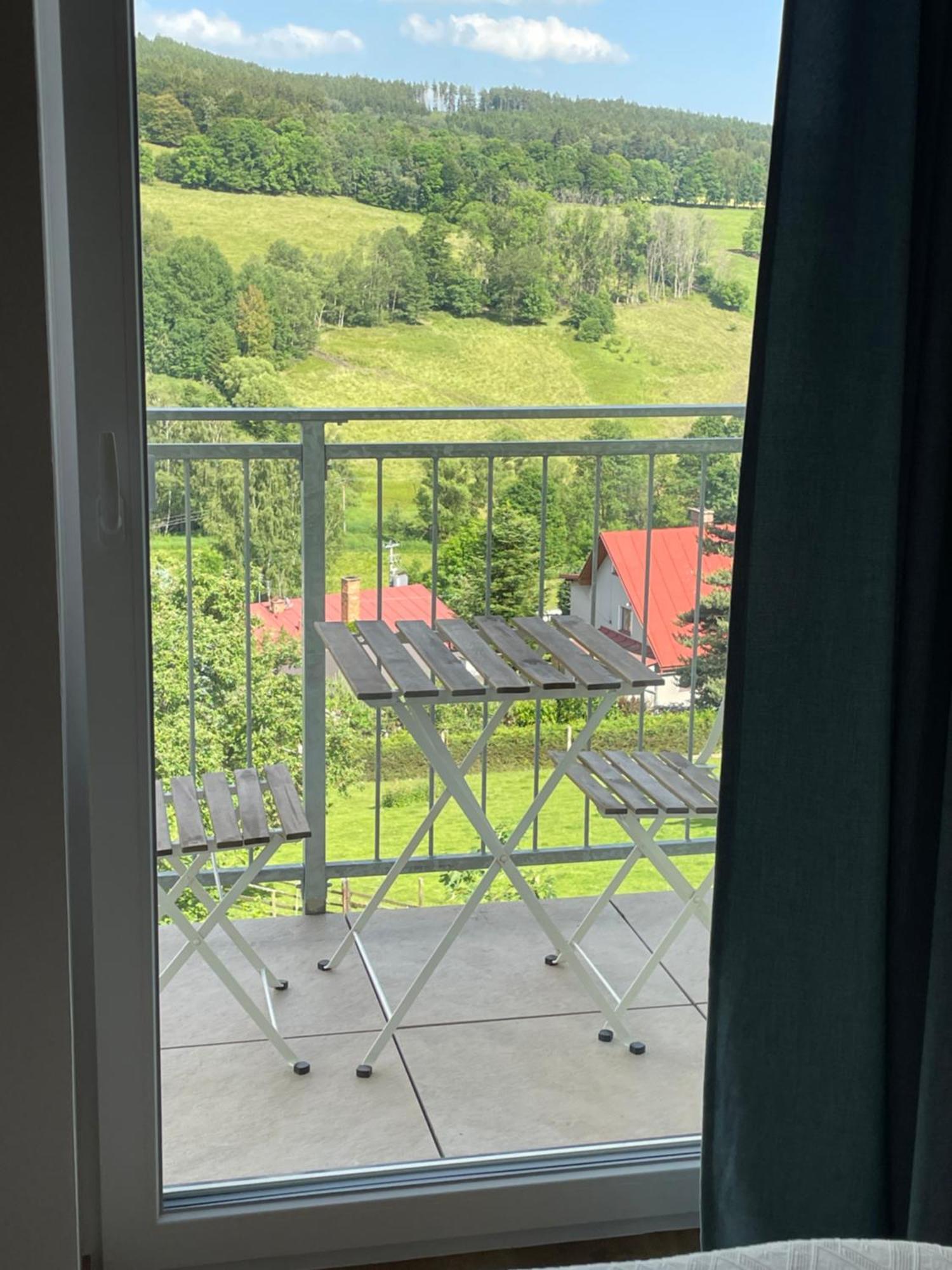 Apartman Na Upati Sumavy Stachy Exteriör bild
