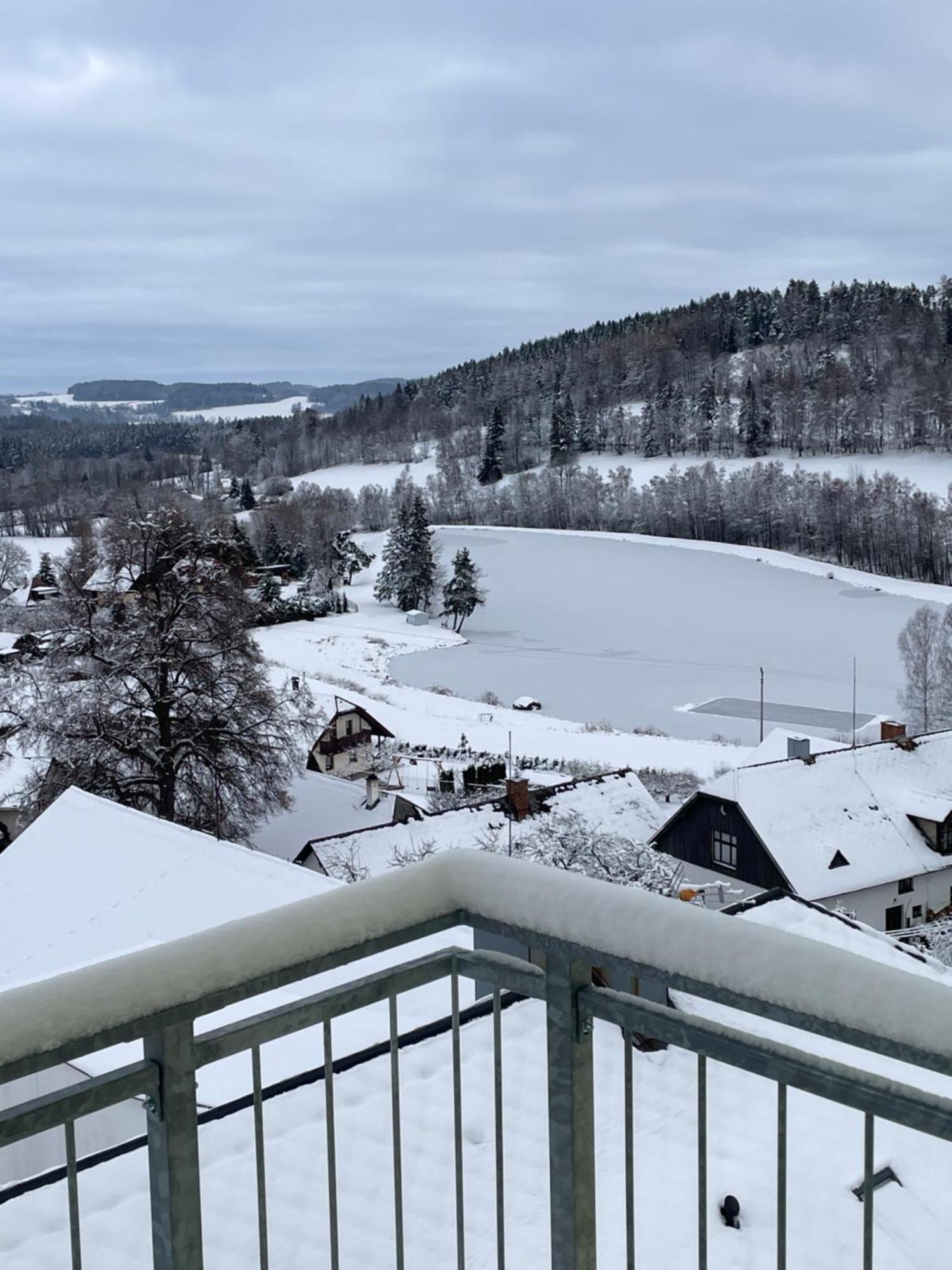 Apartman Na Upati Sumavy Stachy Exteriör bild